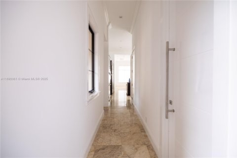 Купить виллу или дом в Паркленд, Флорида 5 спален, 291.99м2, № 1949910 - фото 28