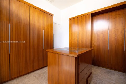 Купить виллу или дом в Паркленд, Флорида 5 спален, 291.99м2, № 1949910 - фото 24