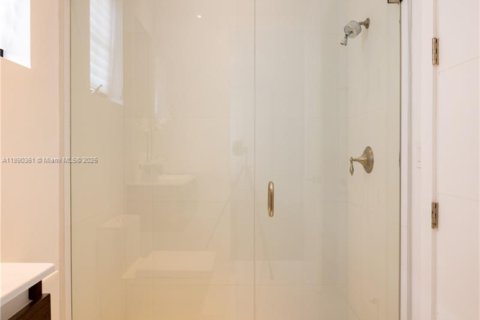 Купить виллу или дом в Паркленд, Флорида 5 спален, 291.99м2, № 1949910 - фото 17