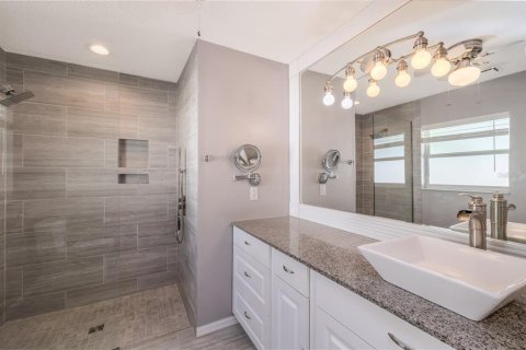 Villa ou maison à vendre à Palm Coast, Floride: 3 chambres, 160.54 m2 № 2418592 - photo 19
