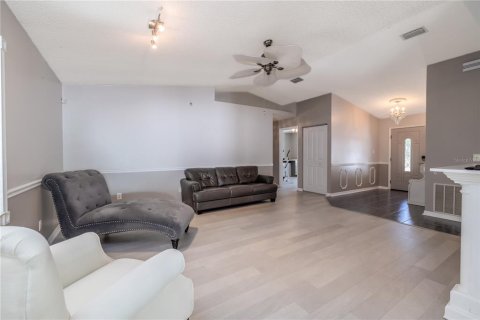 Villa ou maison à vendre à Palm Coast, Floride: 3 chambres, 160.54 m2 № 2418592 - photo 10