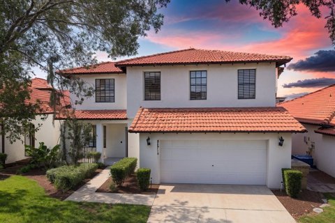 House in Clermont, Florida 4 bedrooms, 192.49 sq.m. № 2230927 - photo 8