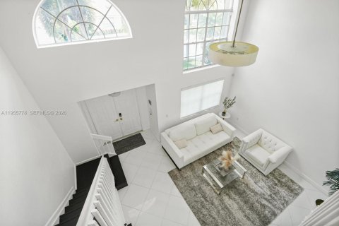 House in Sunrise, Florida 4 bedrooms, 212.19 sq.m. № 2020859 - photo 10