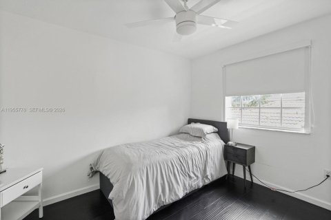 House in Sunrise, Florida 4 bedrooms, 212.19 sq.m. № 2020859 - photo 20