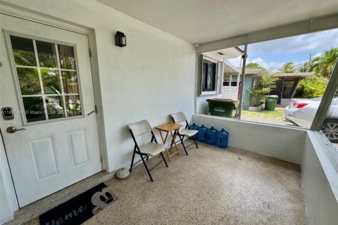 Propiedad comercial en venta en North Miami, Florida, 241.55 m2 № 1847714 - foto 27