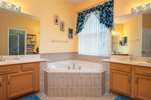 Casa en venta en Davenport, Florida, 5 dormitorios, 263.38 m2 № 2224527 - foto 14