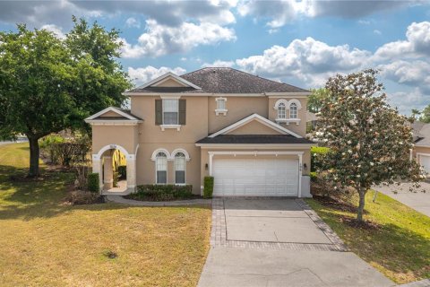 House in Davenport, Florida 5 bedrooms, 263.38 sq.m. № 2224527