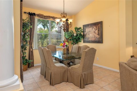 Casa en venta en Davenport, Florida, 5 dormitorios, 263.38 m2 № 2224527 - foto 7