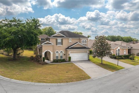 Casa en venta en Davenport, Florida, 5 dormitorios, 263.38 m2 № 2224527 - foto 2