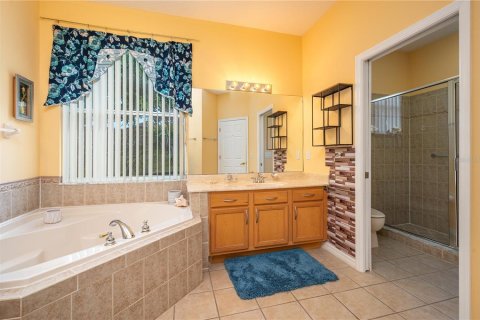 Casa en venta en Davenport, Florida, 5 dormitorios, 263.38 m2 № 2224527 - foto 15
