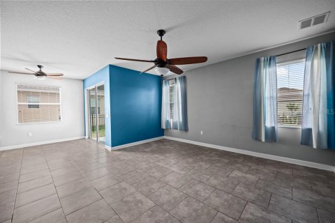 Villa ou maison à vendre à Davenport, Floride: 6 chambres, 298.03 m2 № 2308303 - photo 16
