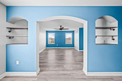 Villa ou maison à vendre à Davenport, Floride: 6 chambres, 298.03 m2 № 2308303 - photo 8