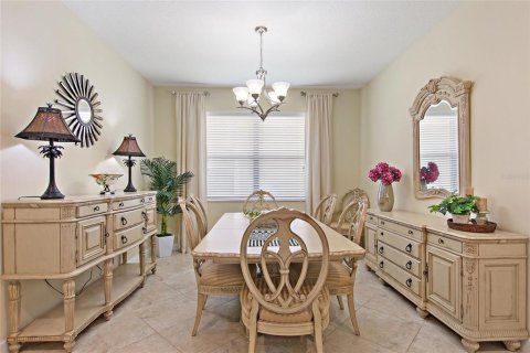 Casa en venta en Davenport, Florida, 4 dormitorios, 212.47 m2 № 1900009 - foto 13