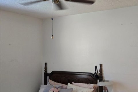 Villa ou maison à vendre à Altamonte Springs, Floride: 4 chambres, 163.51 m2 № 2316473 - photo 16