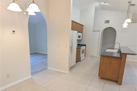 Casa en venta en Crystal River, Florida, 3 dormitorios, 171.13 m2 № 2285446 - foto 11