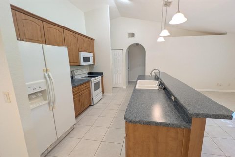 Casa en venta en Crystal River, Florida, 3 dormitorios, 171.13 m2 № 2285446 - foto 9