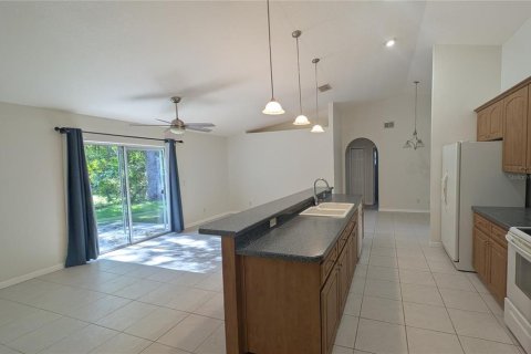 Casa en venta en Crystal River, Florida, 3 dormitorios, 171.13 m2 № 2285446 - foto 7