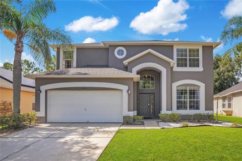 House in Haines City, Florida 6 bedrooms, 266.07 sq.m. № 2277064