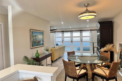 Copropriété à louer à Gulfport, Floride: 2 chambres, 98.48 m2 № 2411652 - photo 20