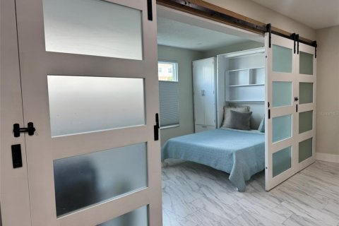 Copropriété à louer à Gulfport, Floride: 2 chambres, 98.48 m2 № 2411652 - photo 13
