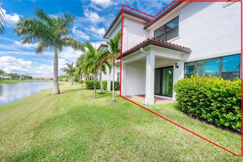 Adosado en alquiler en Pembroke Pines, Florida, 3 dormitorios, 183.48 m2 № 1967946 - foto 10