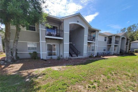 Condo in Gainesville, Florida, 1 bedroom № 2102477 - photo 29