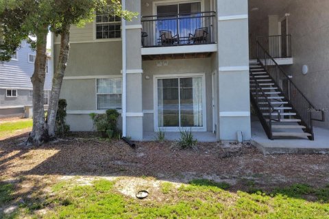 Condo in Gainesville, Florida, 1 bedroom № 2102477 - photo 30