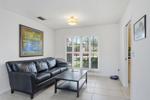 Villa ou maison à vendre à Boca Raton, Floride: 3 chambres, 173.63 m2 № 2407680 - photo 5
