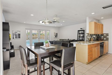Villa ou maison à vendre à Boca Raton, Floride: 3 chambres, 173.63 m2 № 2407680 - photo 14
