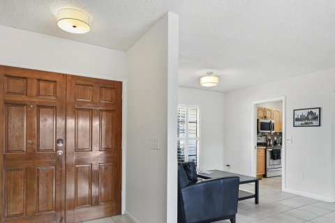 Villa ou maison à vendre à Boca Raton, Floride: 3 chambres, 173.63 m2 № 2407680 - photo 2