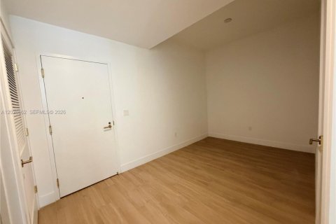 Apartment in Miami, Florida 1 bedroom № 2083618 - photo 7