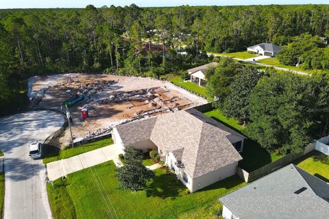 Villa ou maison à vendre à Palm Coast, Floride: 4 chambres, 188.87 m2 № 2294796 - photo 2