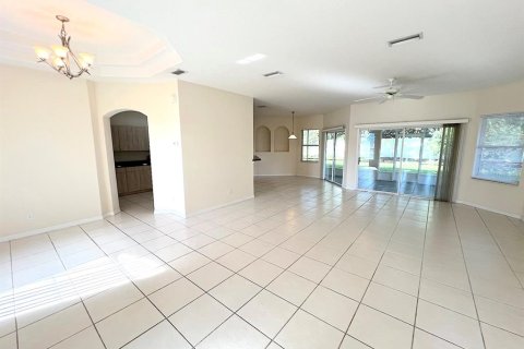 Villa ou maison à vendre à Palm Coast, Floride: 4 chambres, 188.87 m2 № 2294796 - photo 9