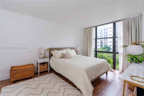 Copropriété à vendre à Sunny Isles Beach, Floride: 1 chambre, 71.26 m2 № 2028926 - photo 16