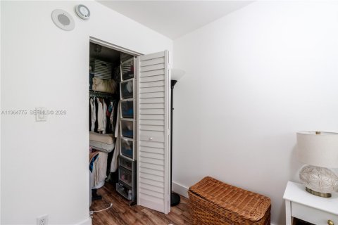 Copropriété à vendre à Sunny Isles Beach, Floride: 1 chambre, 71.26 m2 № 2028926 - photo 20