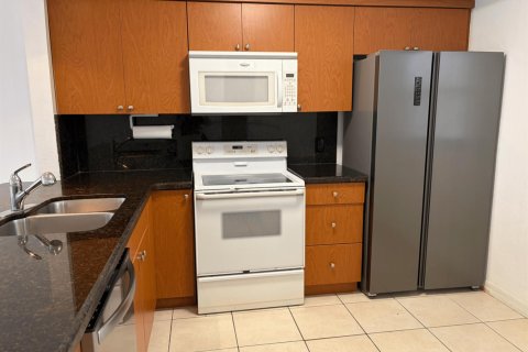 Copropriété à louer à Tamarac, Floride: 1 chambre, 76.64 m2 № 2266076 - photo 9