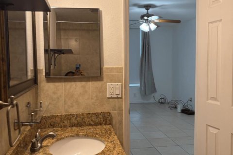 Copropriété à louer à Tamarac, Floride: 1 chambre, 76.64 m2 № 2266076 - photo 15