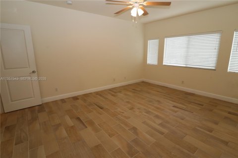 Adosado en alquiler en Wilton Manors, Florida, 3 dormitorios, 232.26 m2 № 2011192 - foto 30