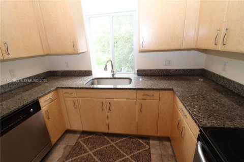 Adosado en alquiler en Wilton Manors, Florida, 3 dormitorios, 232.26 m2 № 2011192 - foto 9