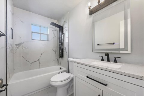 Купить виллу или дом в Майами, Флорида 3 спальни, 113.71м2, № 1997159 - фото 13