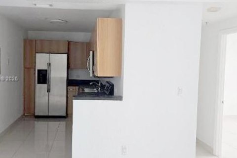 Copropriété à vendre à North Bay Village, Floride: 1 chambre, 76.64 m2 № 2432010 - photo 11