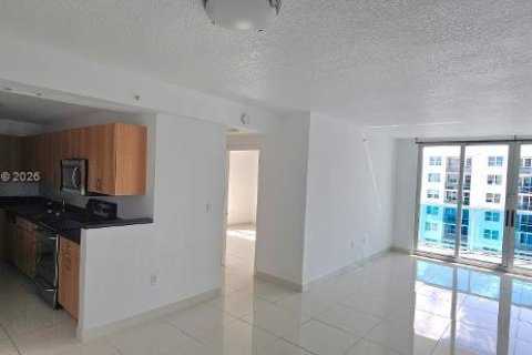 Copropriété à vendre à North Bay Village, Floride: 1 chambre, 76.64 m2 № 2432010 - photo 9