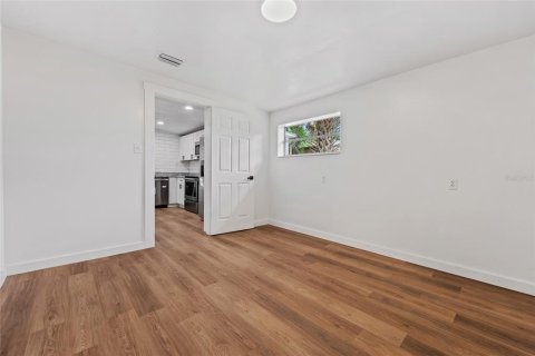 Casa en venta en Titusville, Florida, 3 dormitorios, 130.06 m2 № 1884528 - foto 15