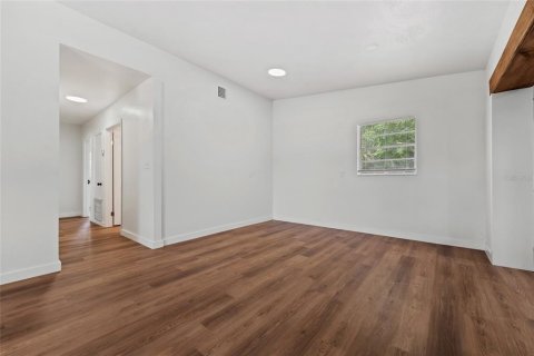 Casa en venta en Titusville, Florida, 3 dormitorios, 130.06 m2 № 1884528 - foto 7