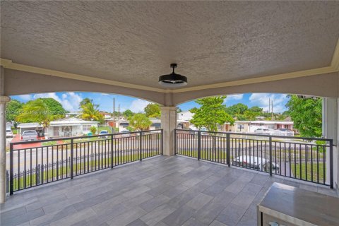 Appartement à louer à Hialeah, Floride: 2 chambres, 130.06 m2 № 1954926 - photo 30