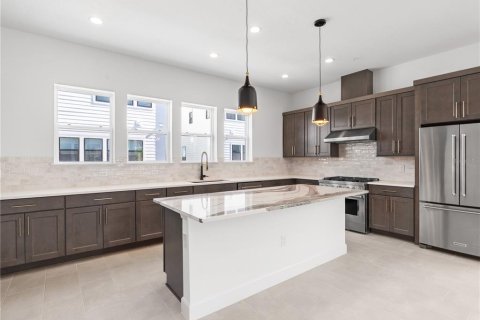 Townhouse in Orlando, Florida 3 bedrooms, 193.7 sq.m. № 1339270 - photo 6
