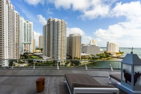 Copropriété à vendre à Miami, Floride: 2 chambres, 119.84 m2 № 1992610 - photo 19