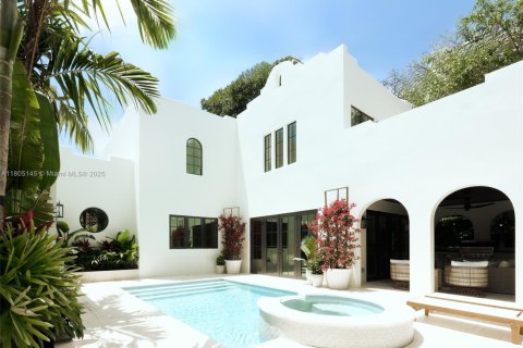 Villa ou maison à vendre à Miami, Floride: 6 chambres, 420.66 m2 № 1742441 - photo 9