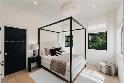 Villa ou maison à vendre à Miami, Floride: 6 chambres, 420.66 m2 № 1742441 - photo 20