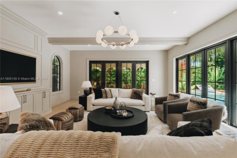 Villa ou maison à vendre à Miami, Floride: 6 chambres, 420.66 m2 № 1742441 - photo 7